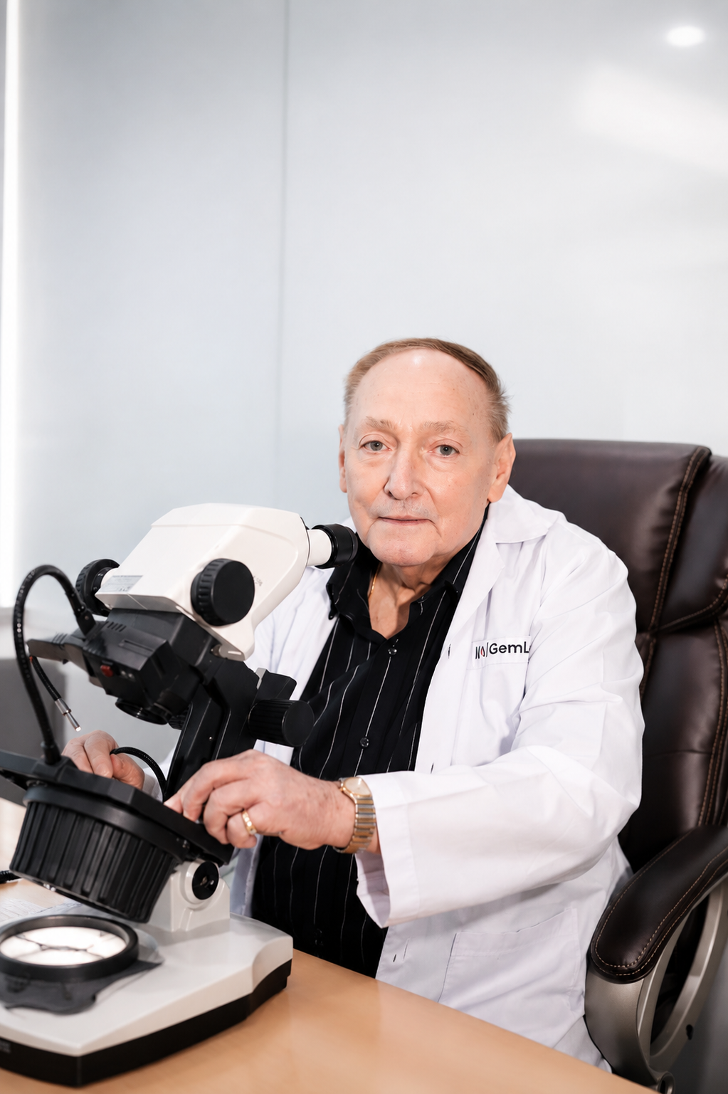Dr Dietmar Schwarz